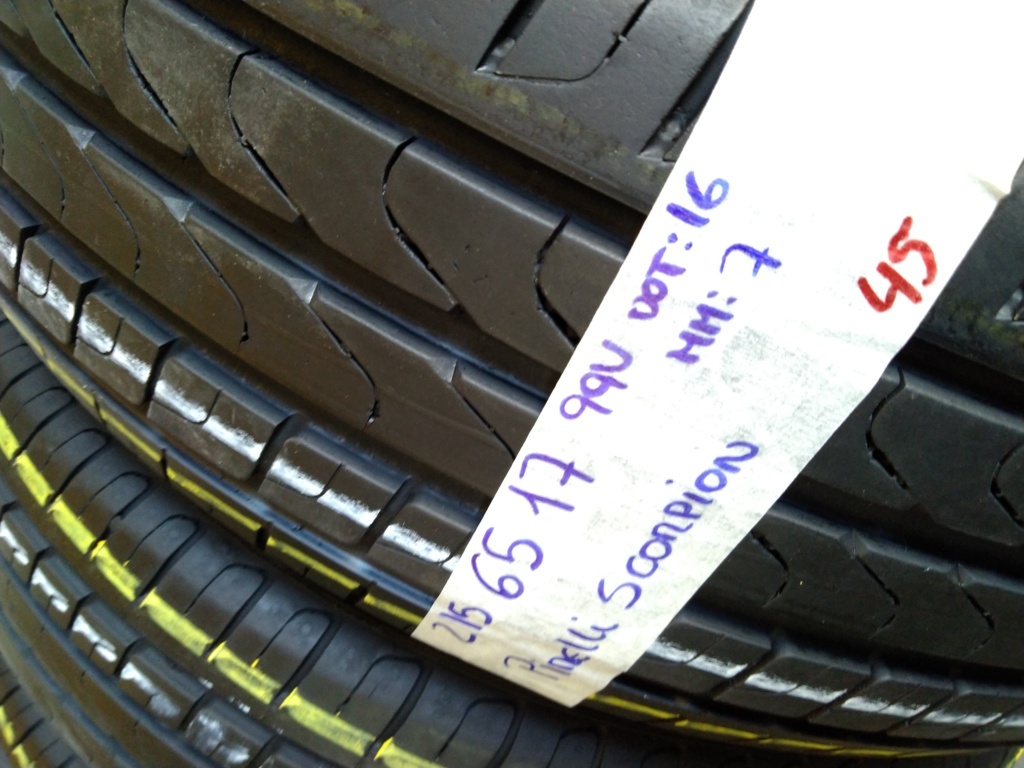 PIRELLI SCORPION 215/65 R17 99V ESTIVA
