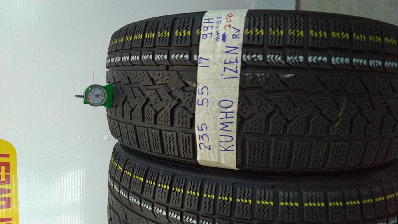 KUMHO izen 235/55 R17 99H INVERNALE