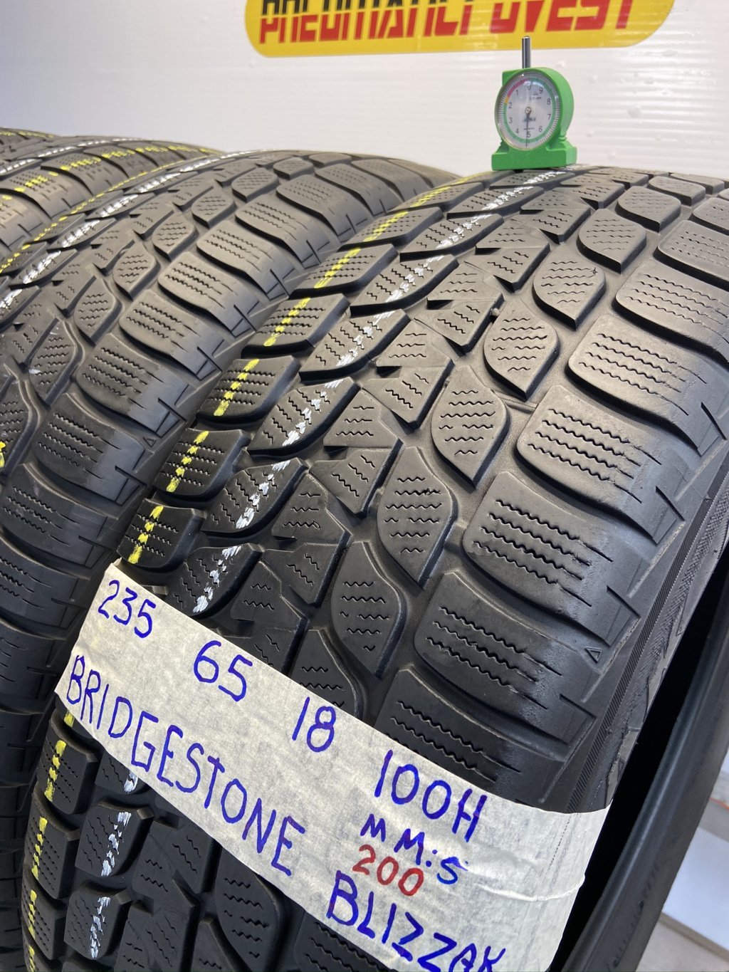 BRIDGESTONE BLIZZAK 235/65 R18 100H INVERNALE