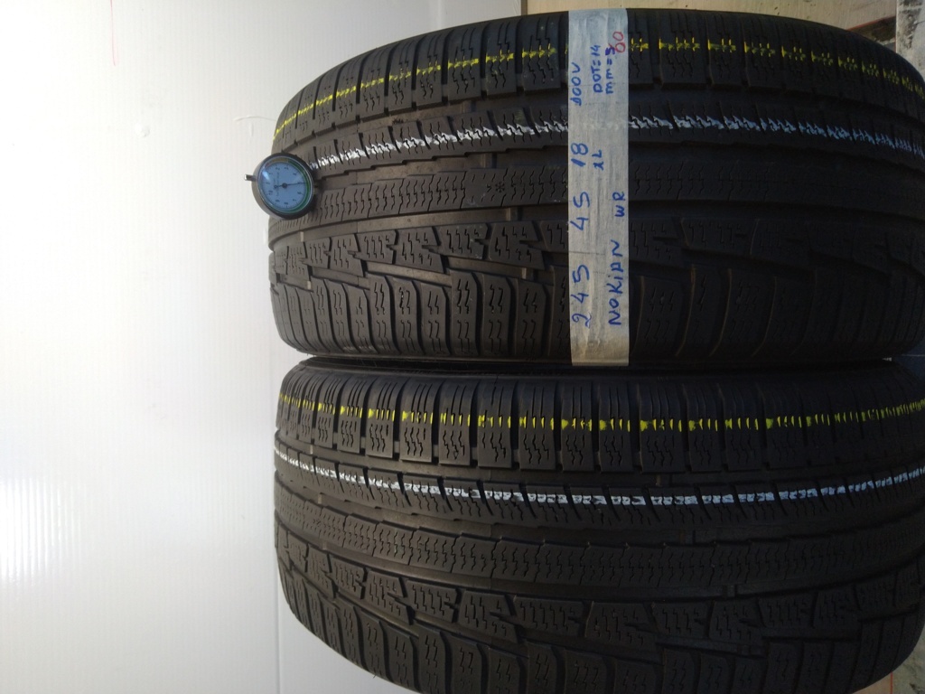 NOKIAN WR 245/45 R18 100V INVERNALE
