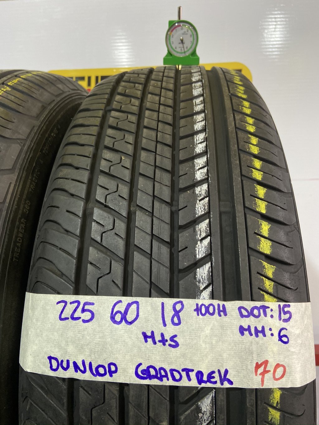 DUNLOP GRANDTRECK 225/60 R18 100H ESTIVA