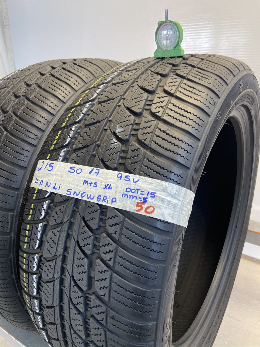 WANLI SNOW 215/50 R17 95V INVERNALE