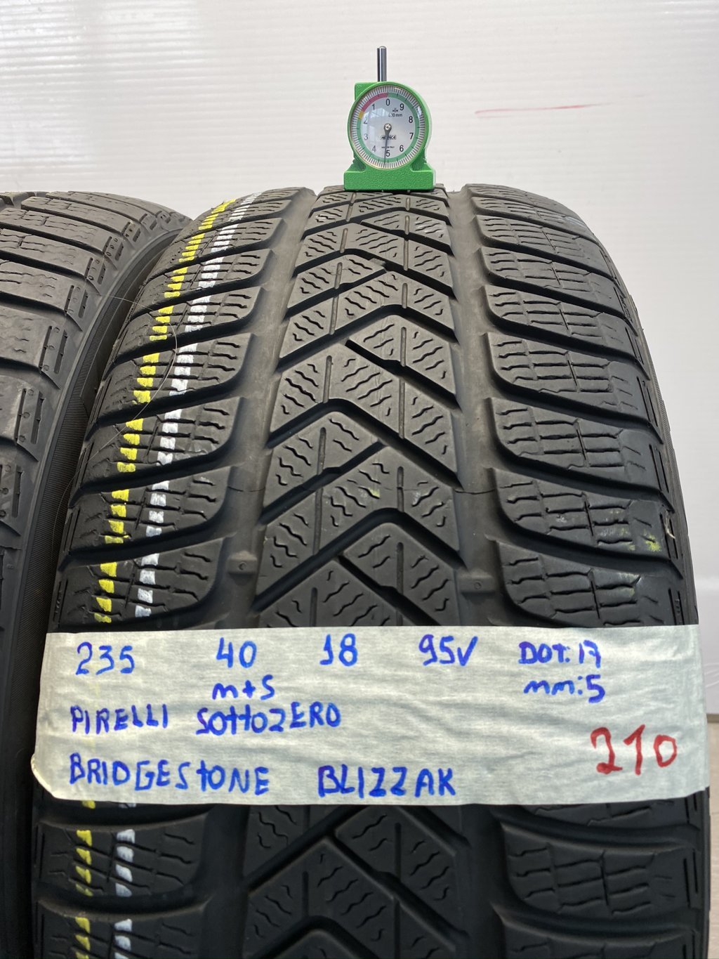 PIRELLI BRIDGRSTONE 235/40 R18 95V INVERNALE