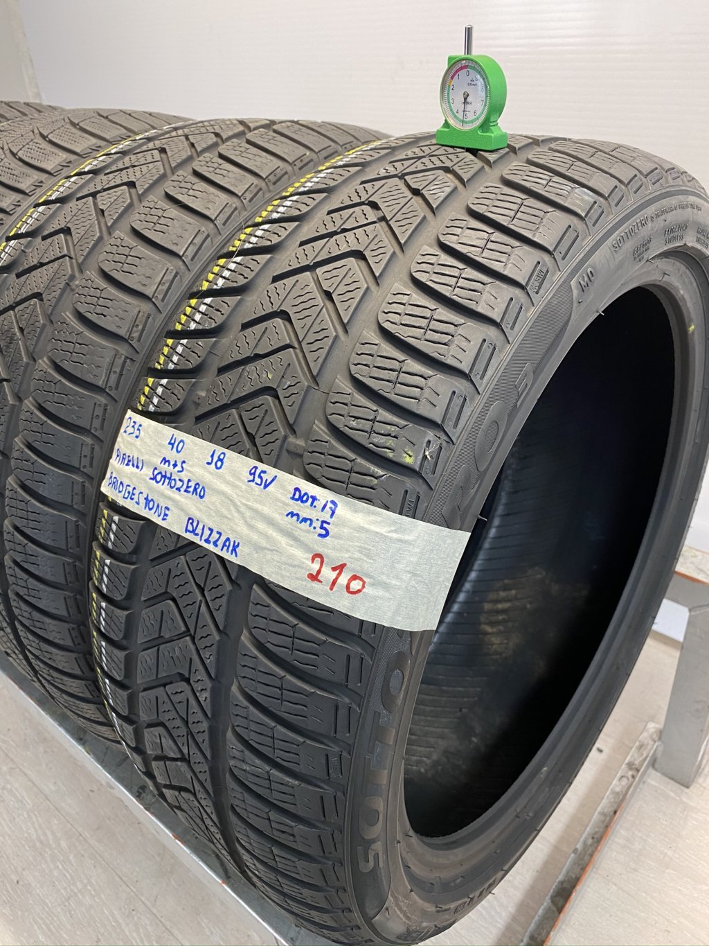 PIRELLI BRIDGRSTONE 235/40 R18 95V INVERNALE