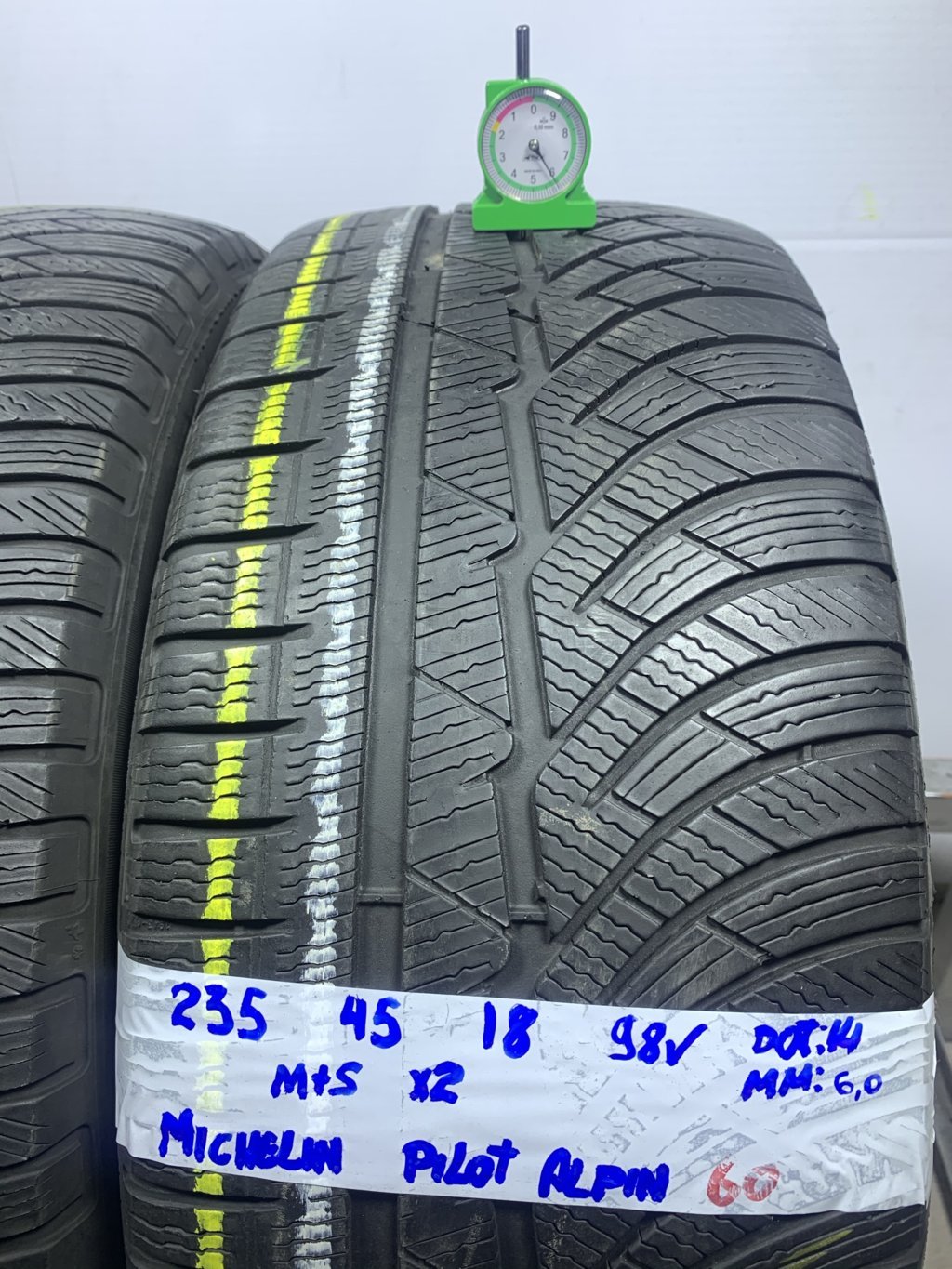 MICHELIN Pilot 235/45 R18 98V INVERNALE