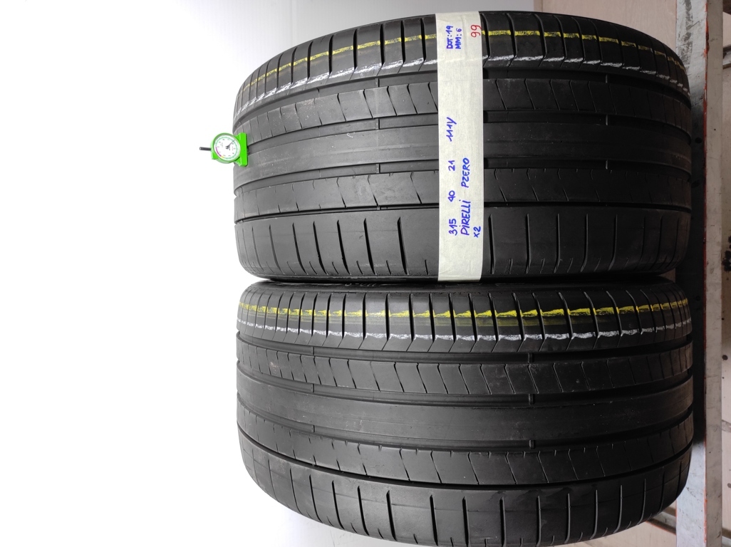 315 35 R22 111y 315 35 R22 111y
