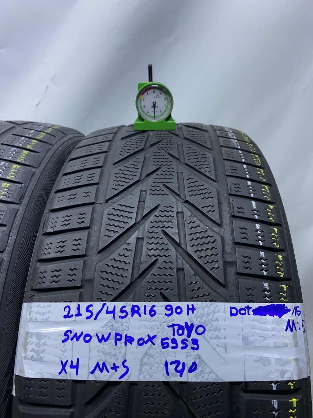 TOYO snow 215/45 R16 90H INVERNALE