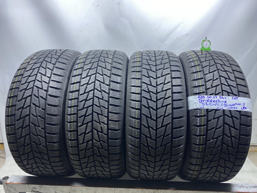  BRIDGESTONE 235/50 R17 96V INVERNALE