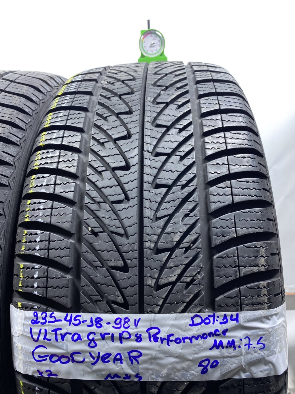  GOODYEAR 235/45 R18 98V INVERNALE