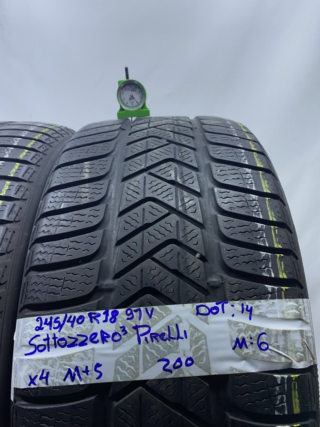  PIRELLI 245/40 R18 97V INVERNALE