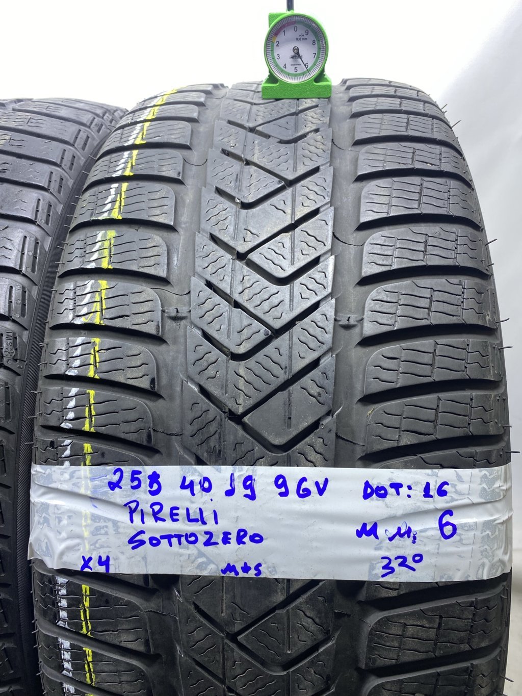 PIRELLI S.ZERO 255/40 R19 96V INVERNALE