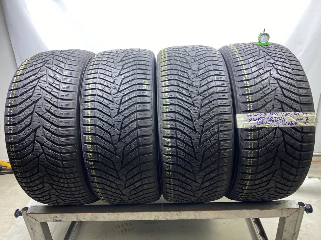 YOKOHAMA BLUEARTH 265/40 R21 105V INVERNALE