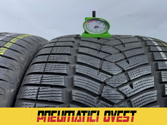 GOODYEAR U.GRIP 235/60 R17 102H INVERNALE