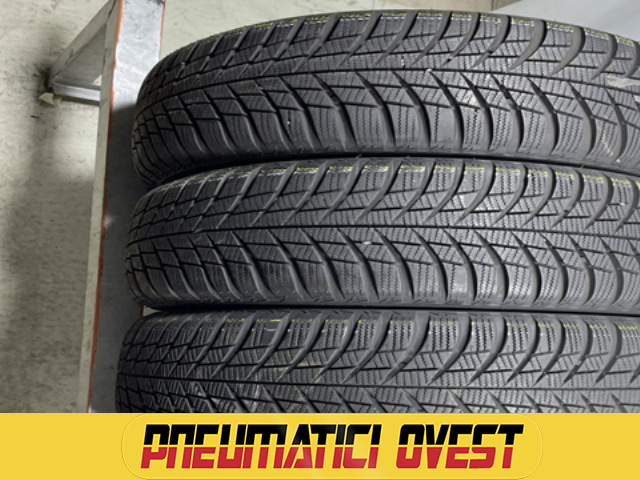 BRIDGESTONE BLIZZAK 205/55 R16 94V INVERNALE