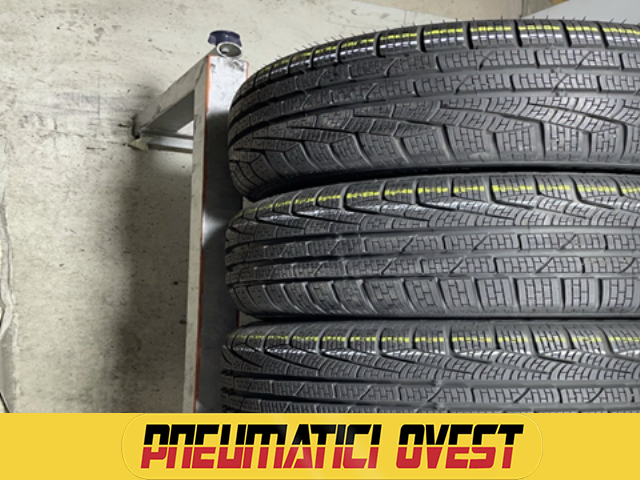 PIRELLI SOTTOZERO 225/40 R18 92V INVERNALE