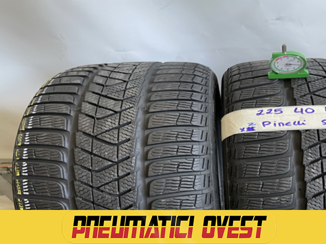 PIRELLI SOTTOZERO 225/40 R19 93H INVERNALE