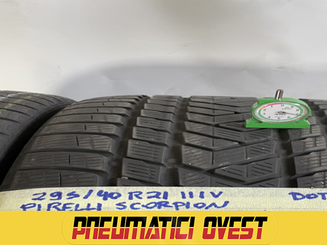 PIRELLI scorpion 295/40 R21 111V INVERNALE