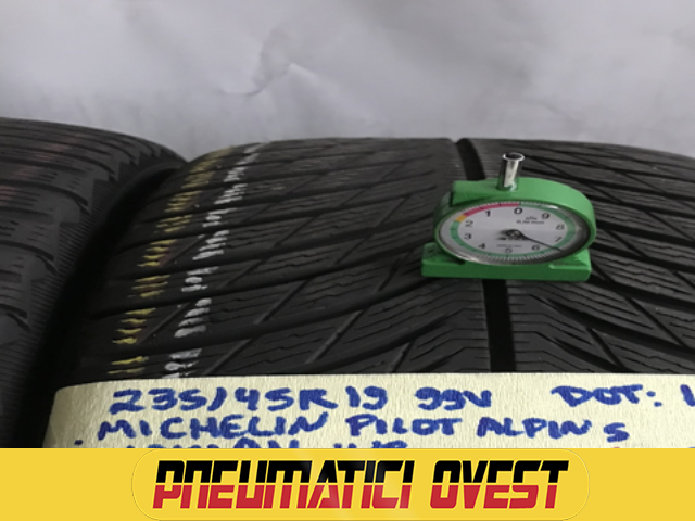MICHELIN NOKIAN 235/45 R19 99V INVERNALE