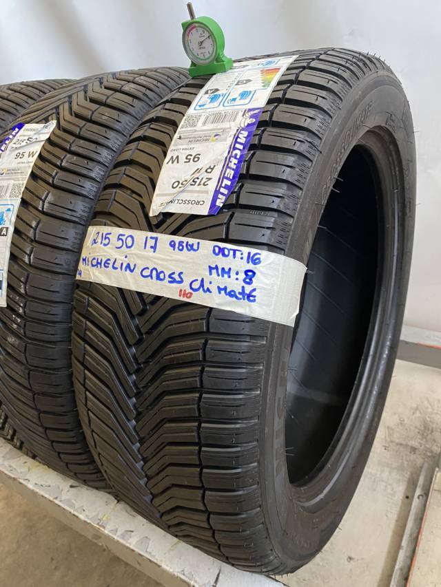 MICHELIN c 215/50 R17 95W QUATTRO STAGIONI