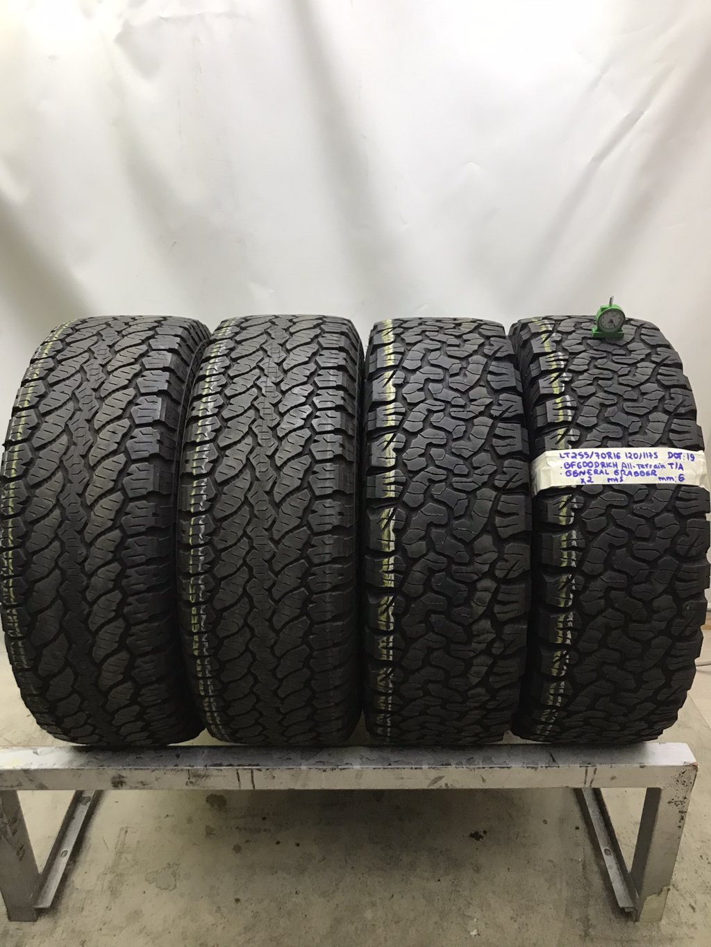 BFGOODRICH GENERAL 255/70 R16 120S INVERNALE