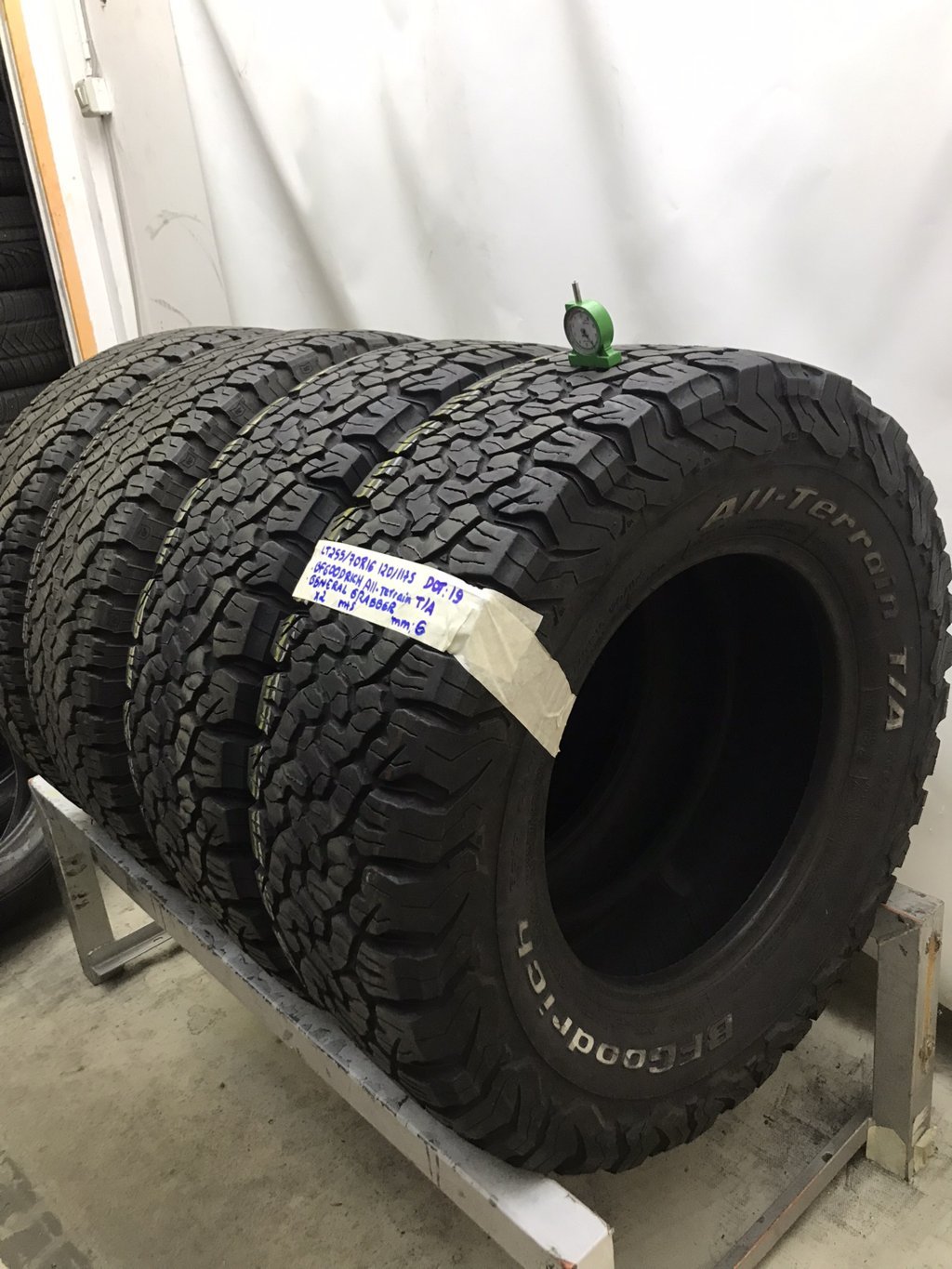 BFGOODRICH GENERAL 255/70 R16 120S INVERNALE