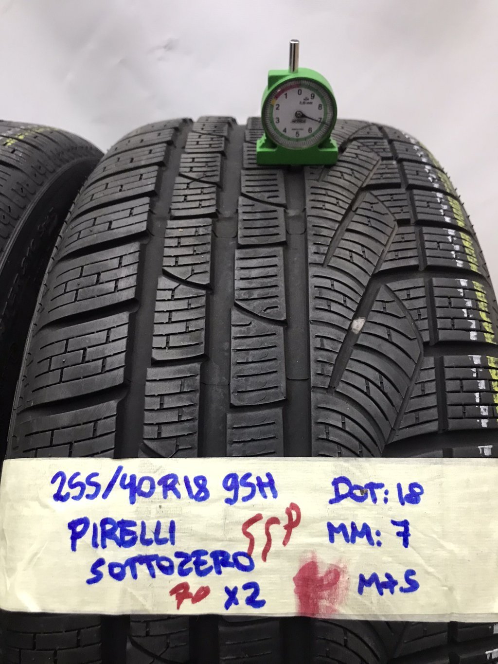 PIRELLI SOTTOZERO 255/40 R18 95H INVERNALE
