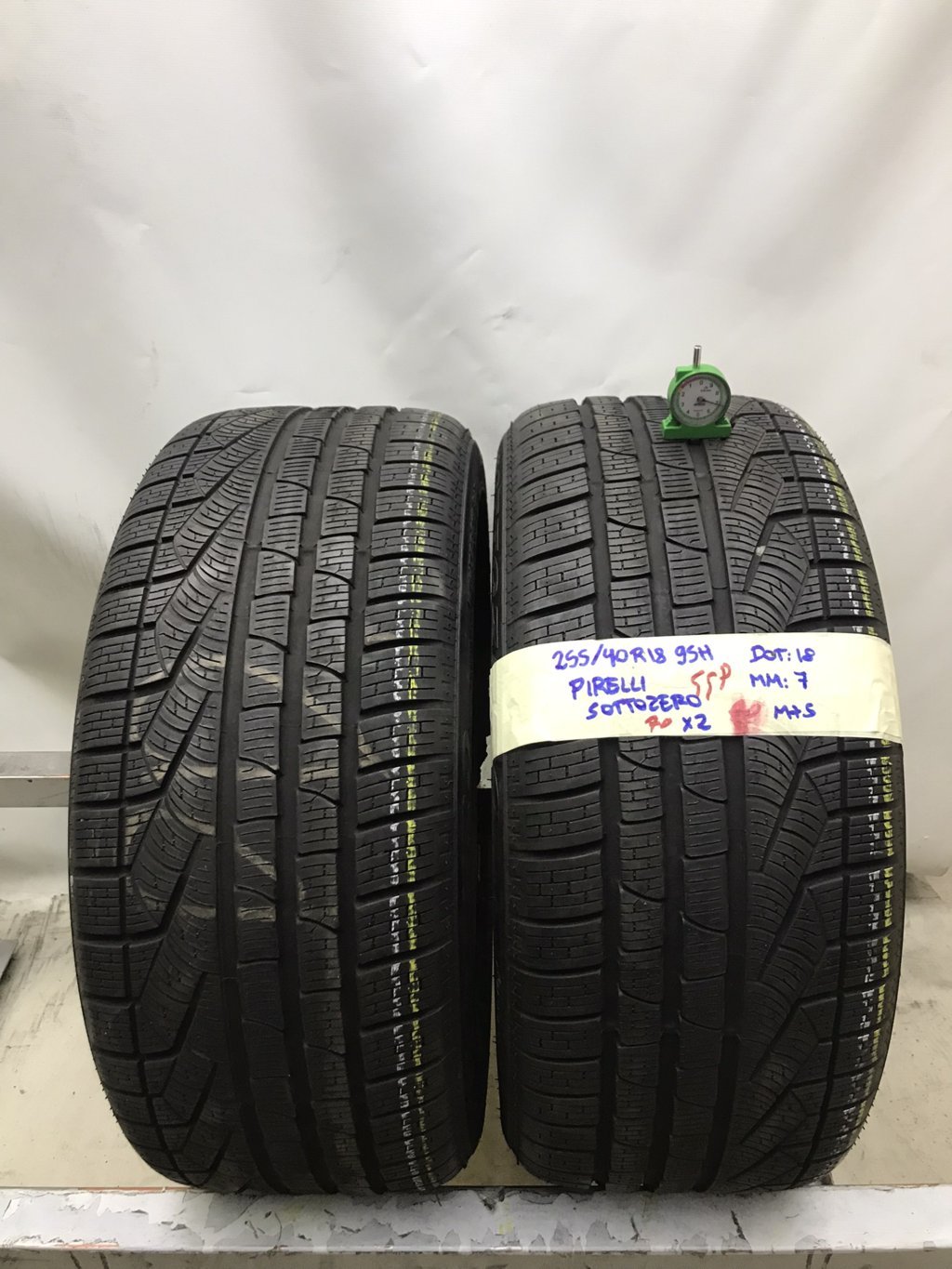 PIRELLI SOTTOZERO 255/40 R18 95H INVERNALE