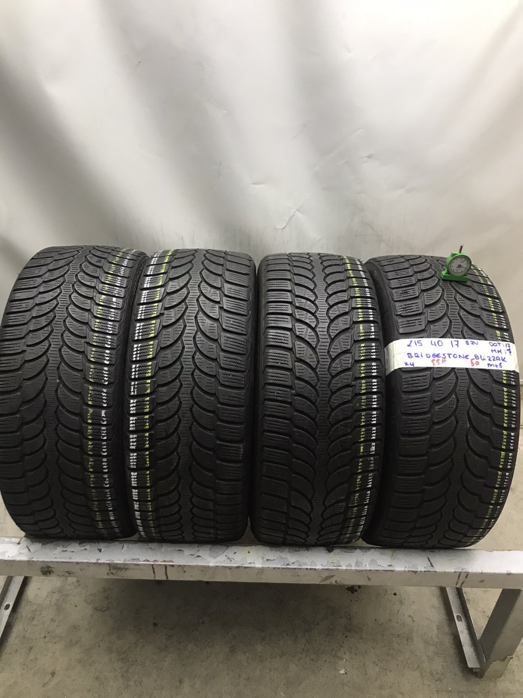 BRIDGESTONE BLIZZAK 215/40 R17 87V INVERNALE