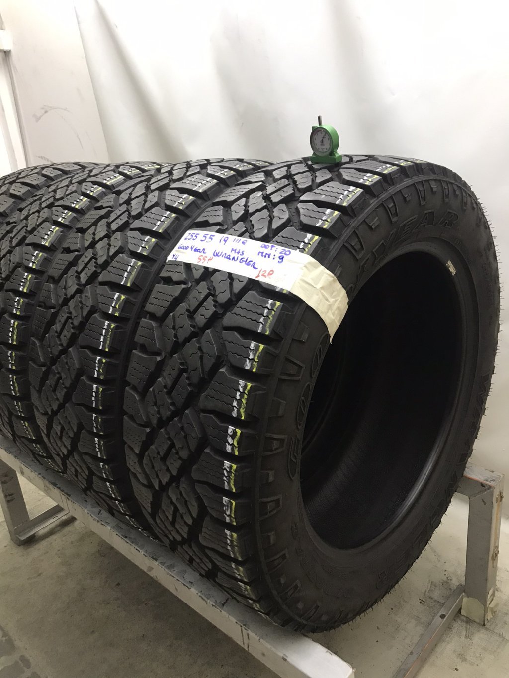 GOODYEAR WRANGLER 255/55 R19 111Q INVERNALE