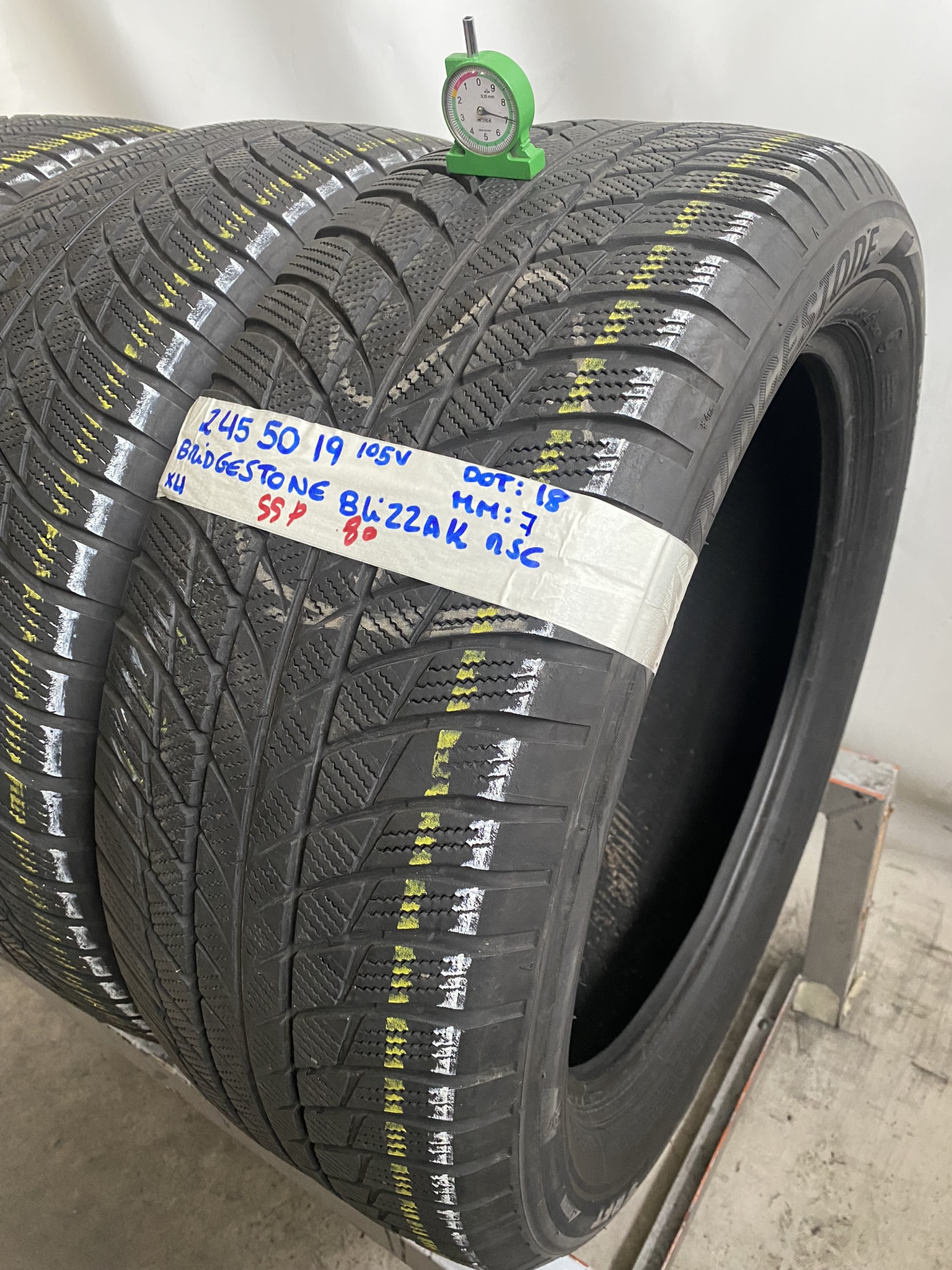 BRIDGESTONE BLIZZAK 245/50 R19 105V INVERNALE
