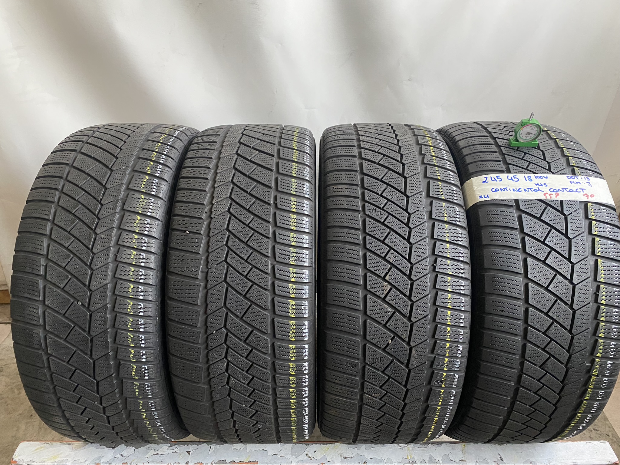 CONTINENTAL CONTACT 245/45 R18 100V INVERNALE