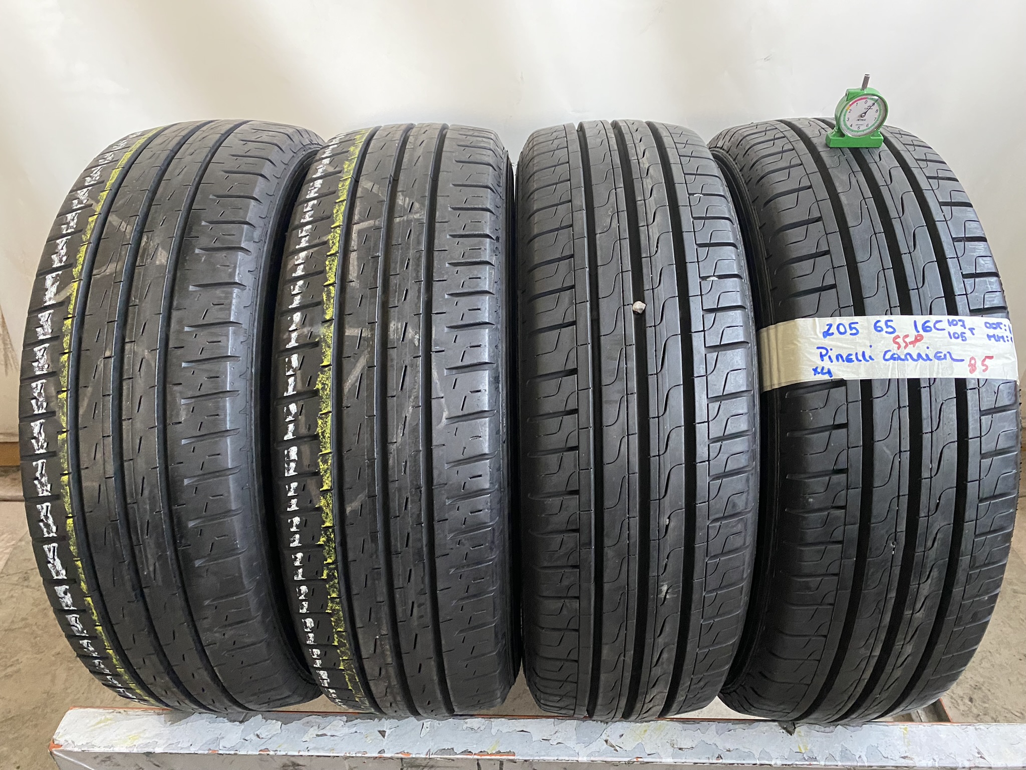 PIRELLI carrier 205/65 R16 107T ESTIVA