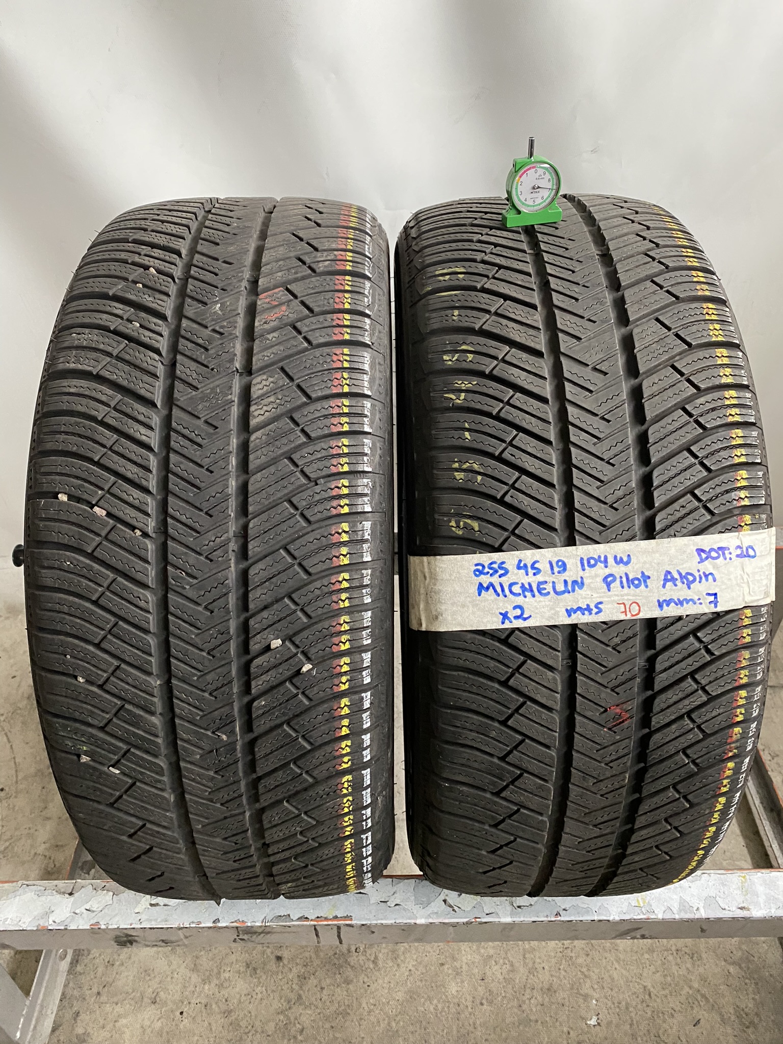 MICHELIN PILOT ALPIN 255/45 R19 104W INVERNALE