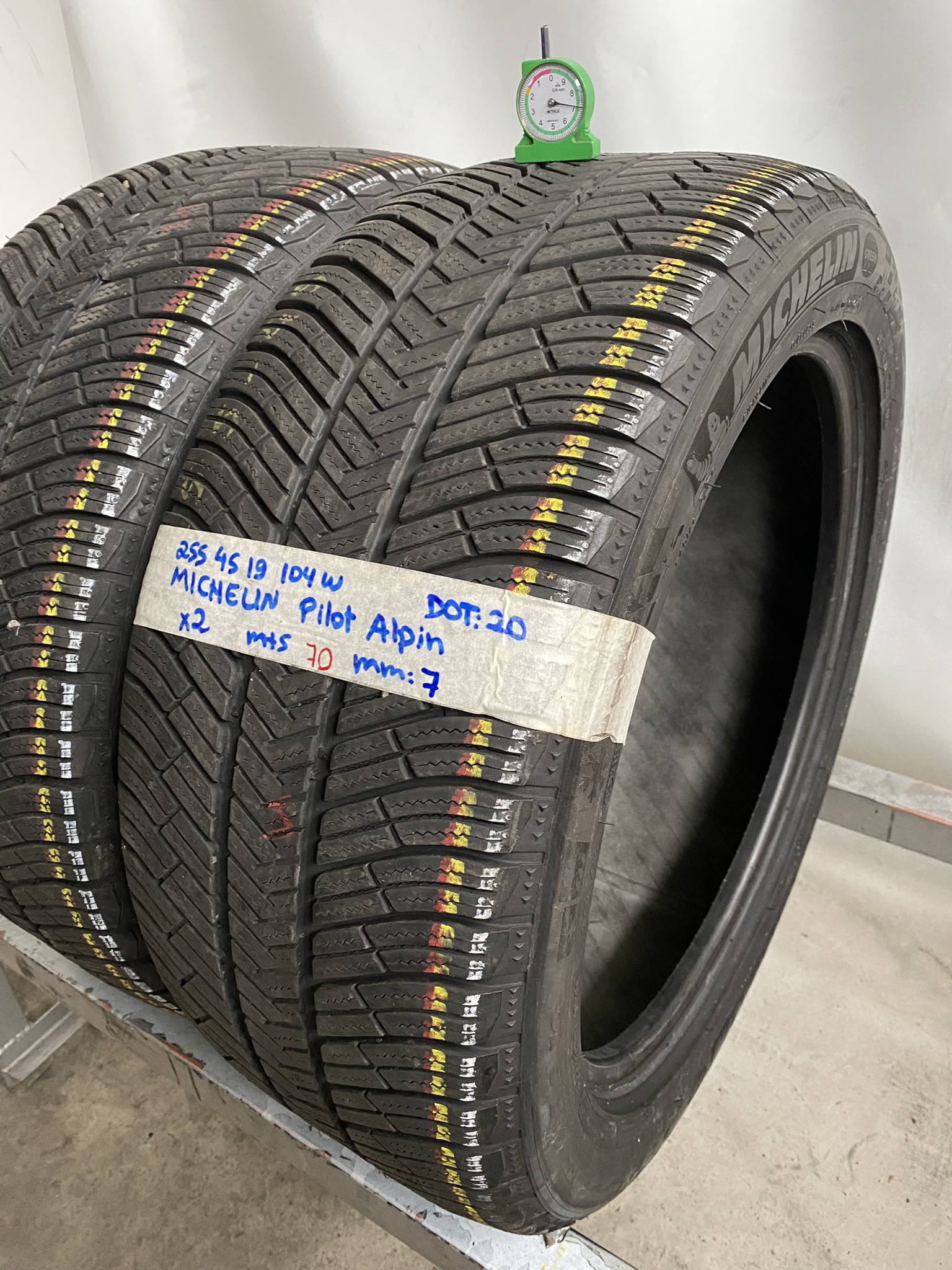 MICHELIN PILOT ALPIN 255/45 R19 104W INVERNALE