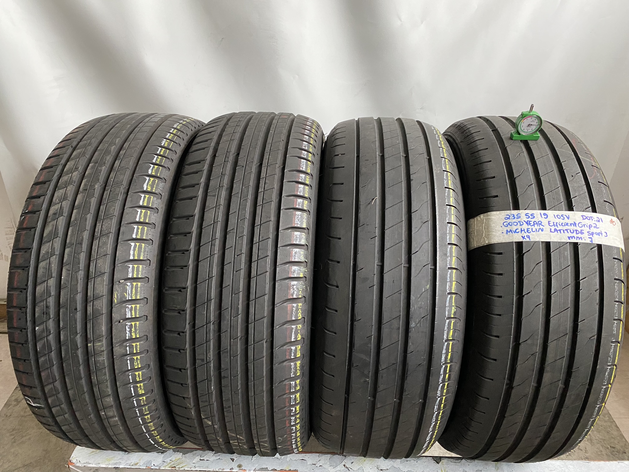 GOODYEAR MICHELIN 235/55 R19 105V ESTIVA