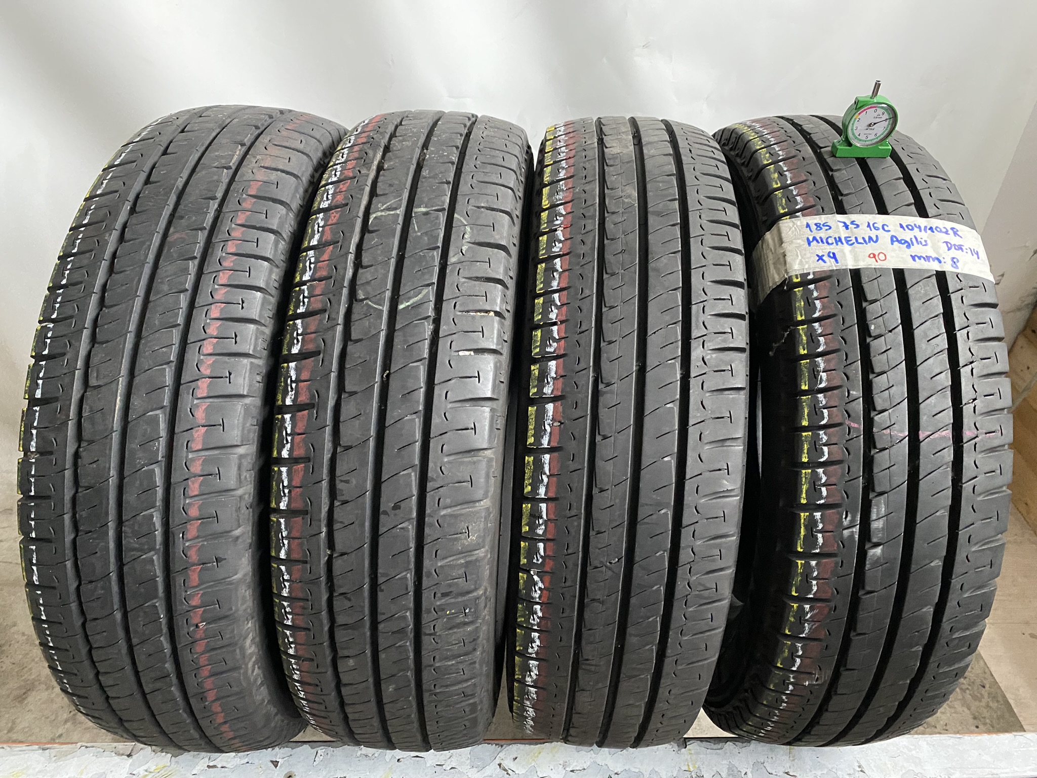 MICHELIN AGILIS 185/75 R16 104R ESTIVA