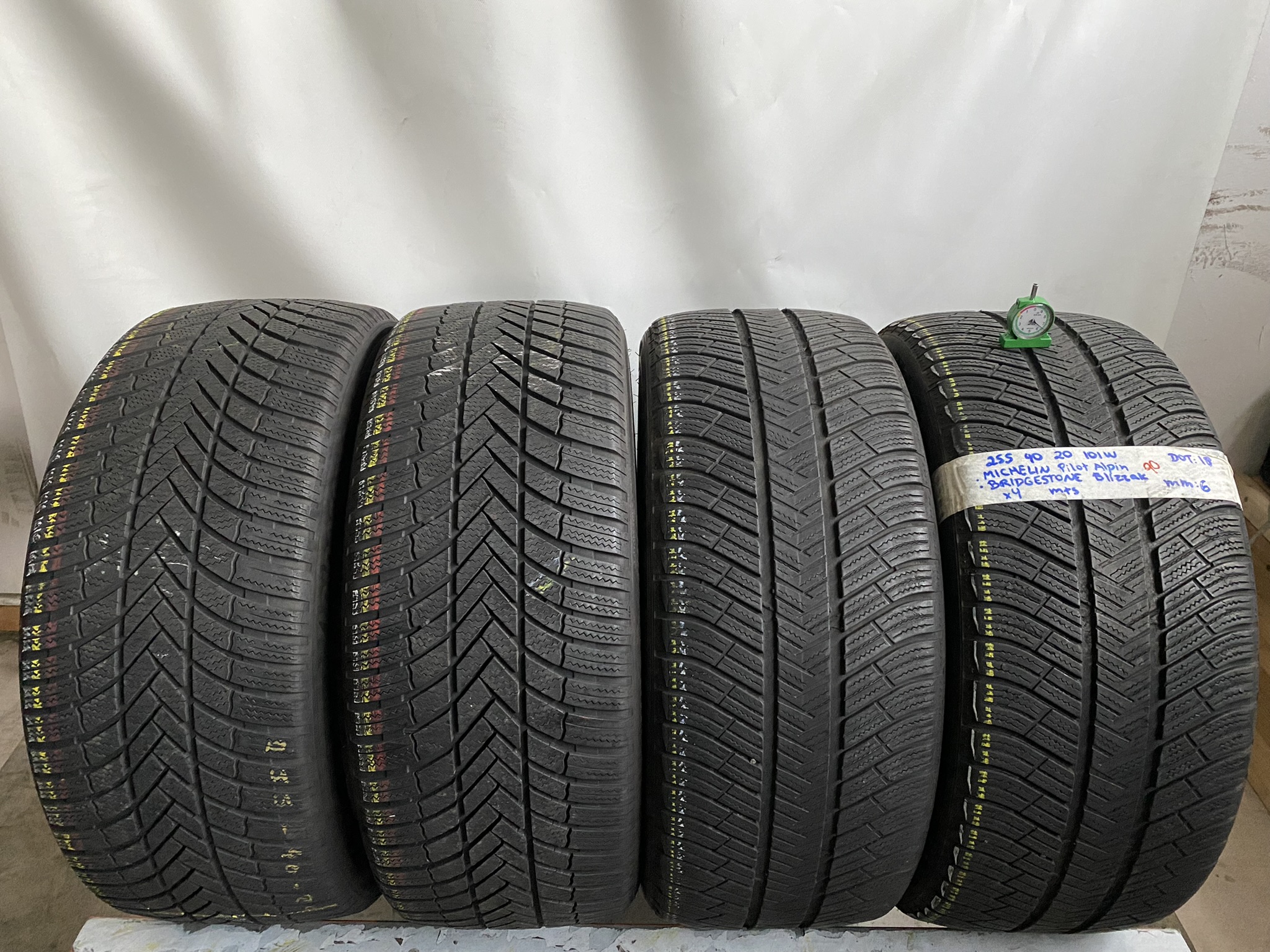 MICHELIN bridgestone 255/40 R20 101W INVERNALE