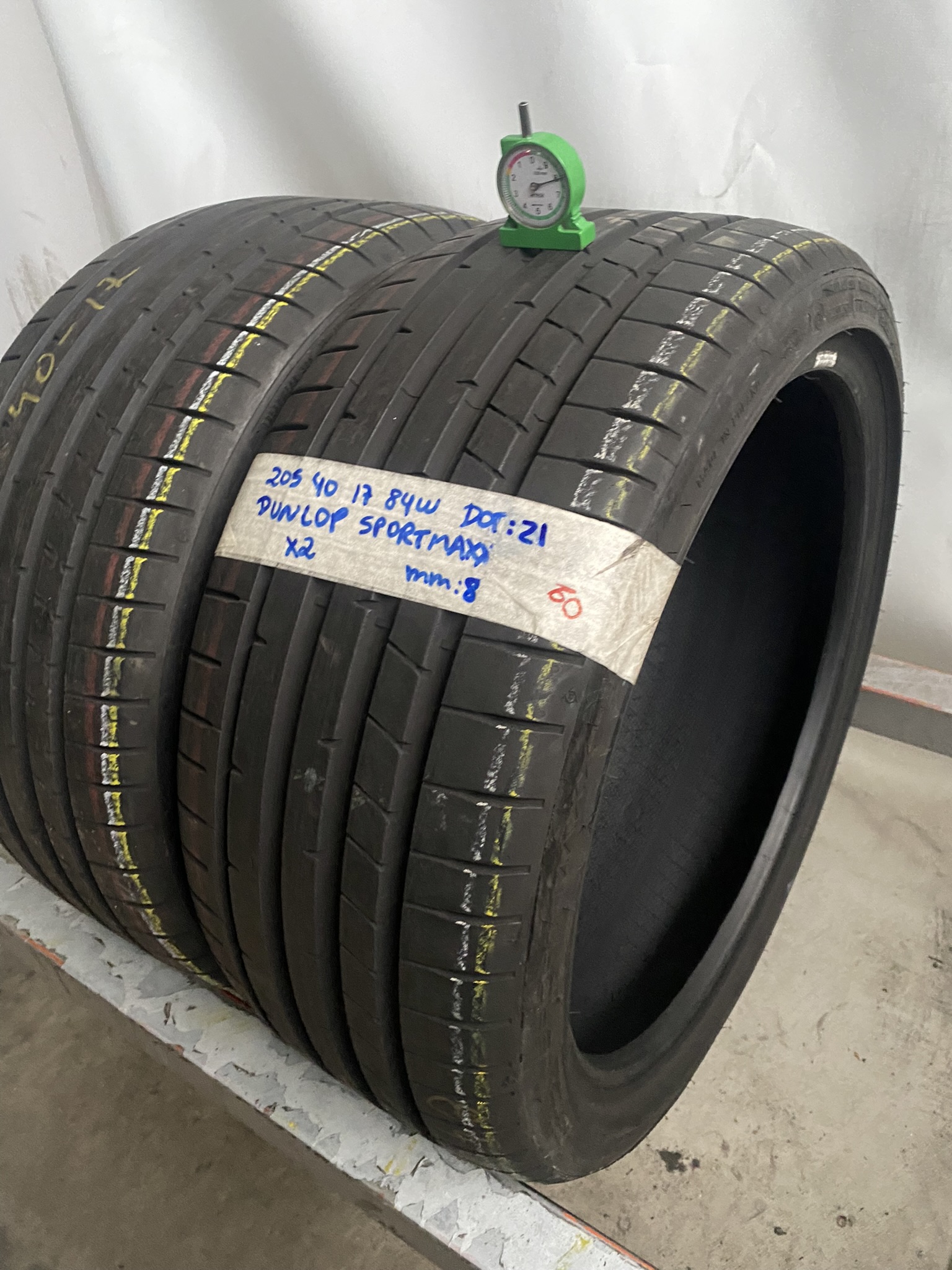 DUNLOP sportmaxx 205/40 R17 84W ESTIVA