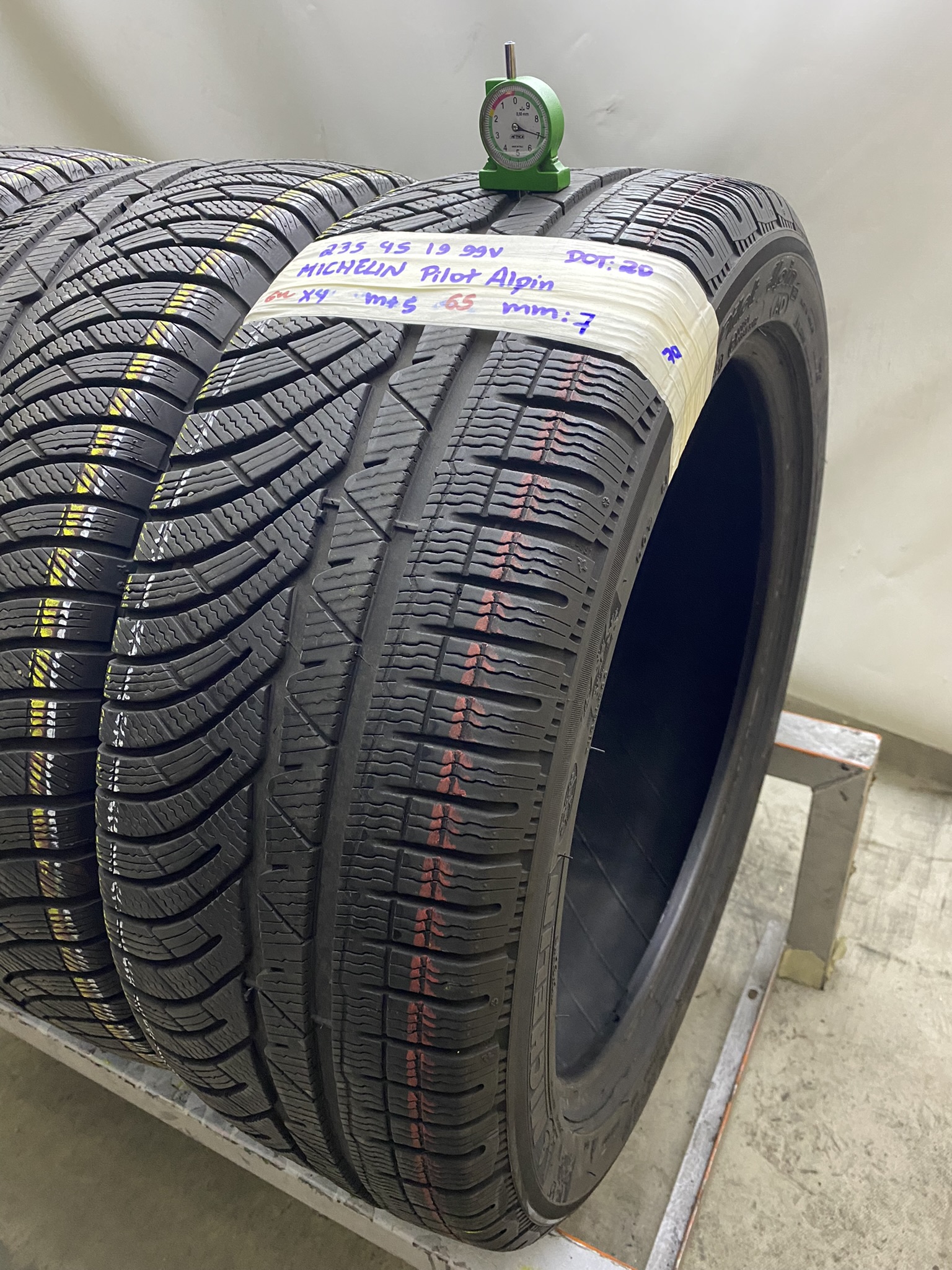 MICHELIN PILOT ALPIN 235/45 R19 99V INVERNALE