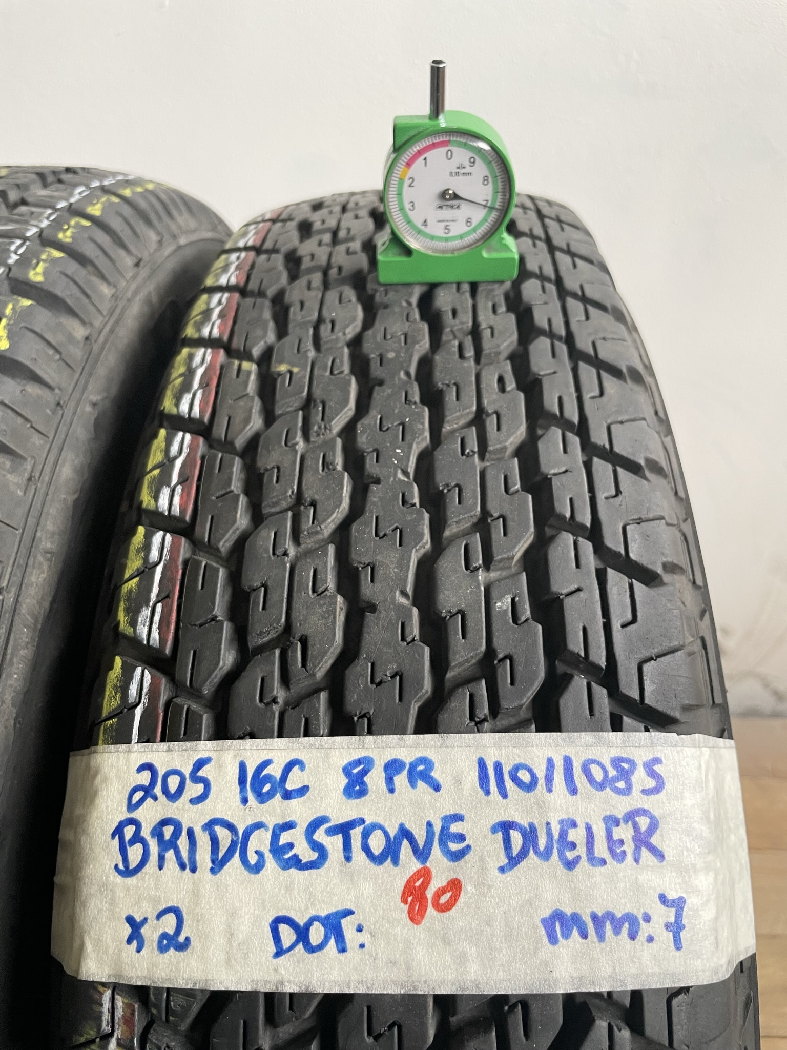 BRIDGESTONE DUELER 205/80 R16 110S ESTIVA