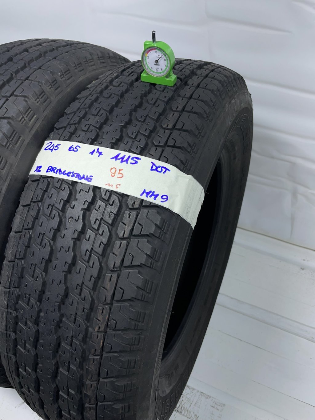 BRIDGESTONE . 245/65 R17 111S INVERNALE