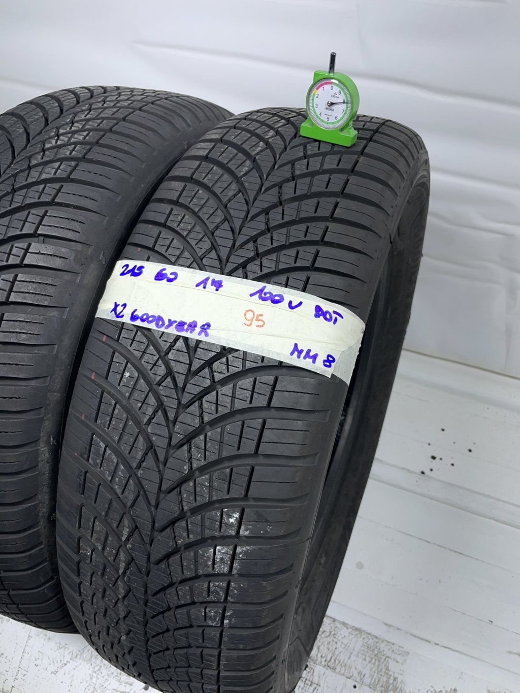 GOODYEAR . 215/60 R17 100V QUATTRO STAGIONI