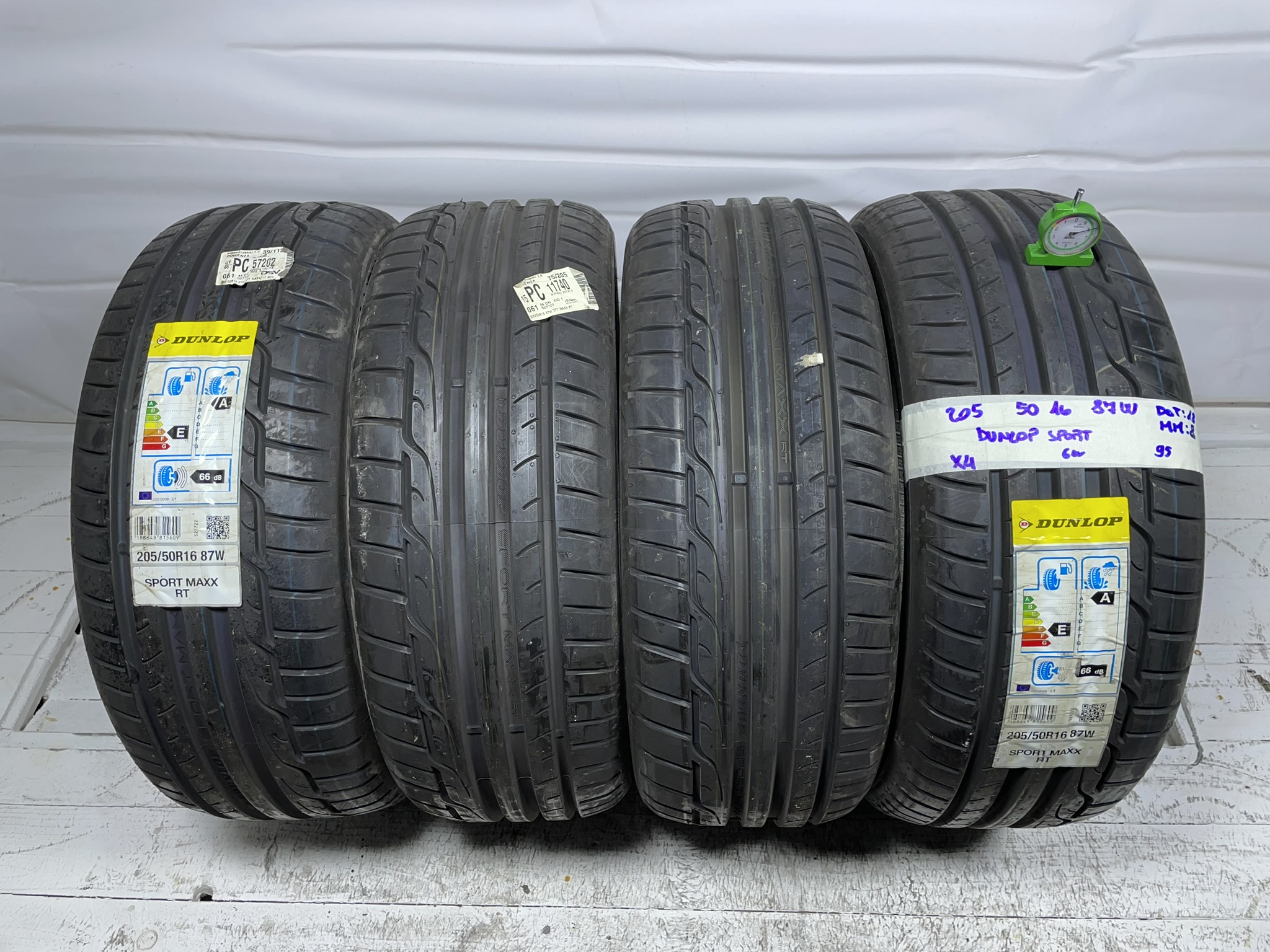 DUNLOP sport 205/50 R16 87W ESTIVA