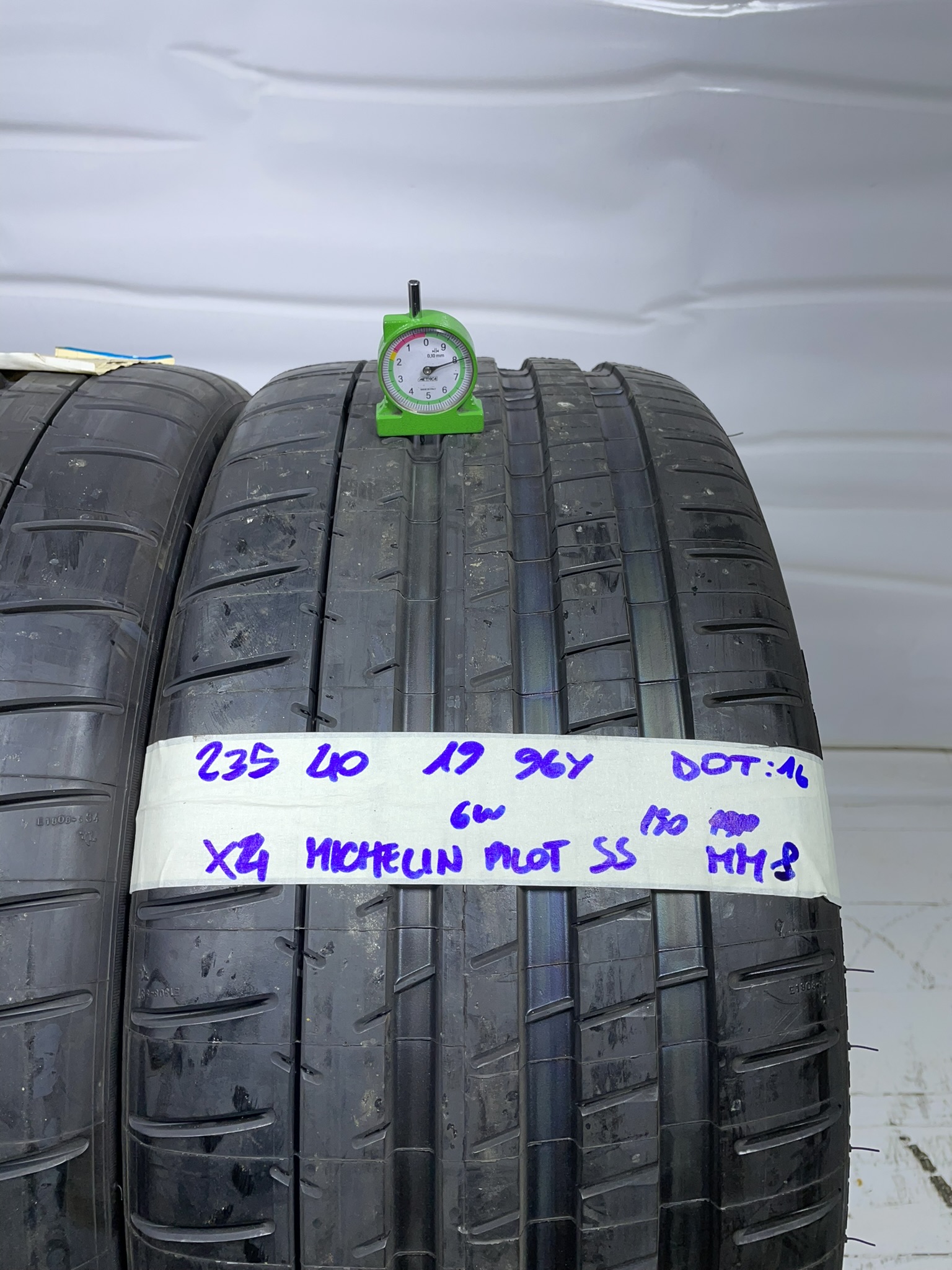 MICHELIN PILOT SS 235/40 R19 96Y ESTIVA