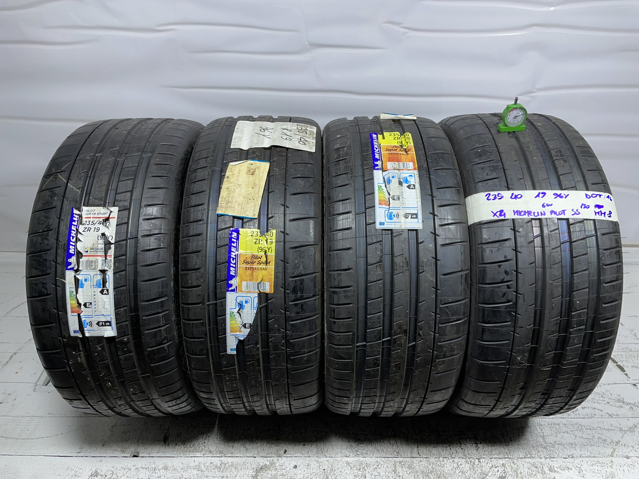 MICHELIN PILOT SS 235/40 R19 96Y ESTIVA