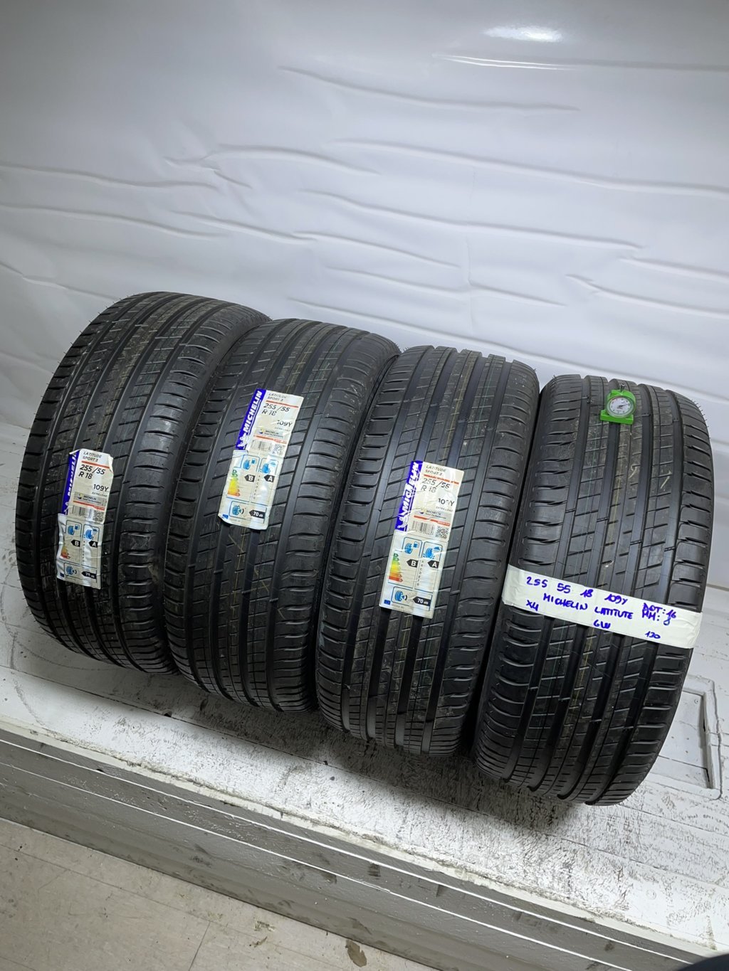 MICHELIN latitude 255/55 R18 109Y ESTIVA