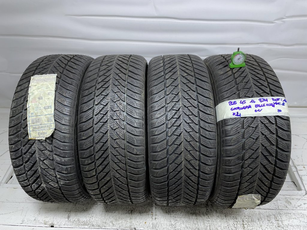 GOODYEAR EAGLE 205/45 R16 83H INVERNALE