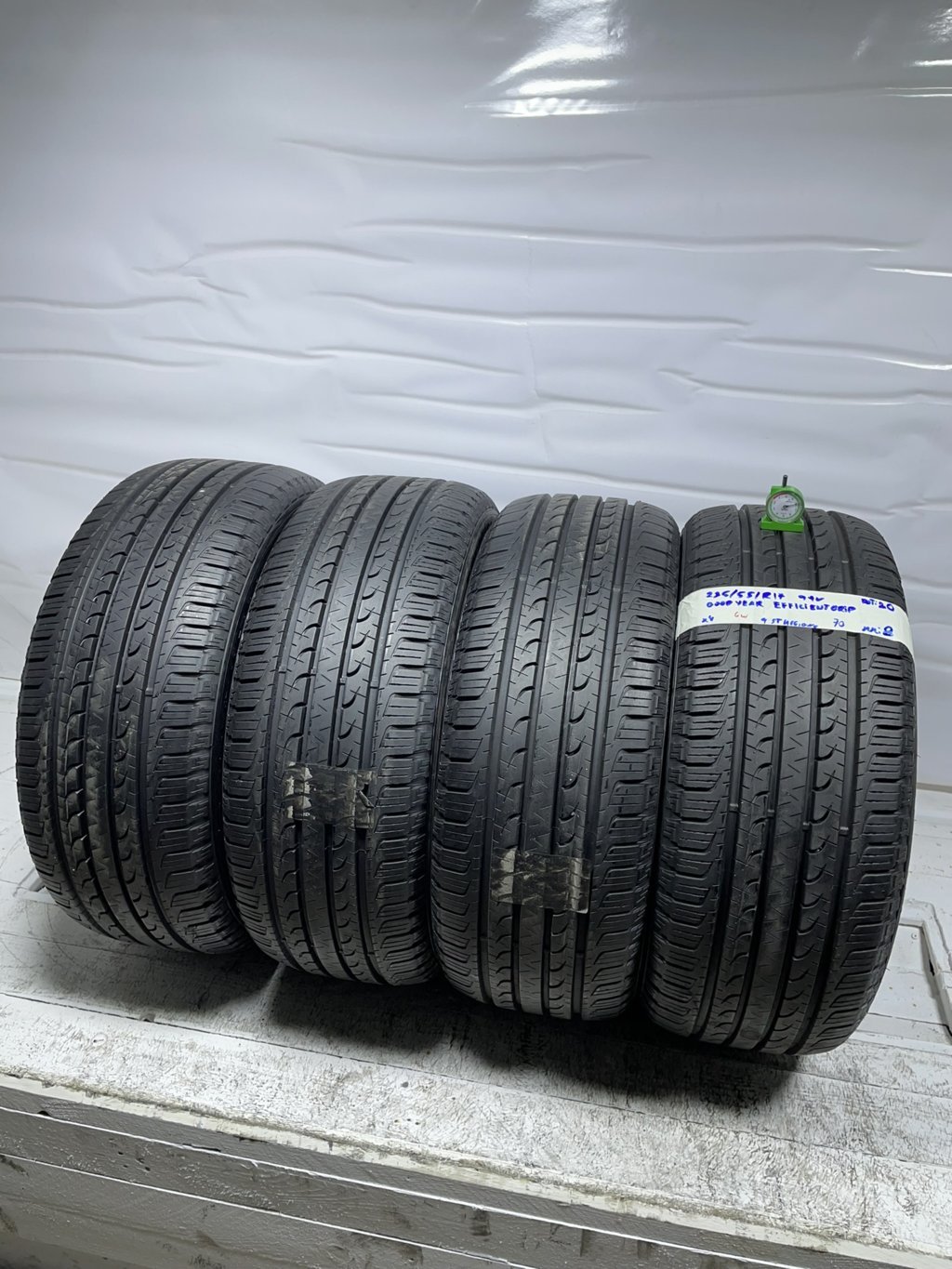 GOODYEAR efficient g. 235/55 R17 94V QUATTRO STAGIONI