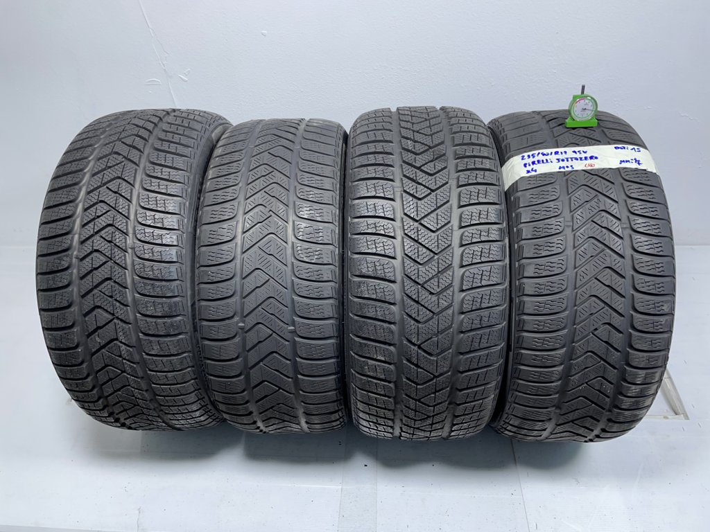 PIRELLI sottozero 235/40 R17 95V INVERNALE