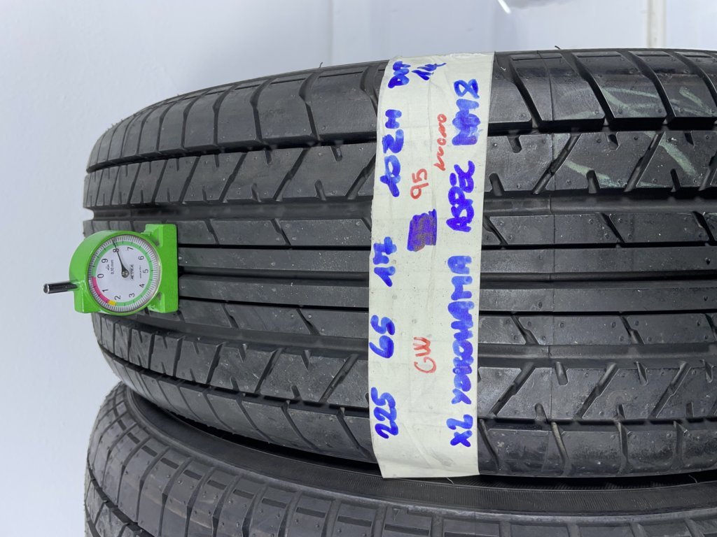 YOKOHAMA ASPEC 225/65 R17 102H ESTIVA